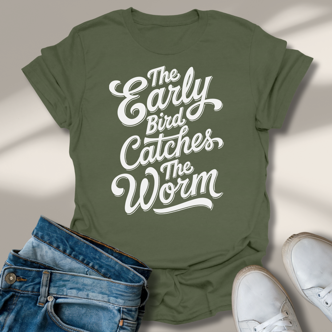 Der Frühe Vogel Fängt Den Wurm T-Shirt