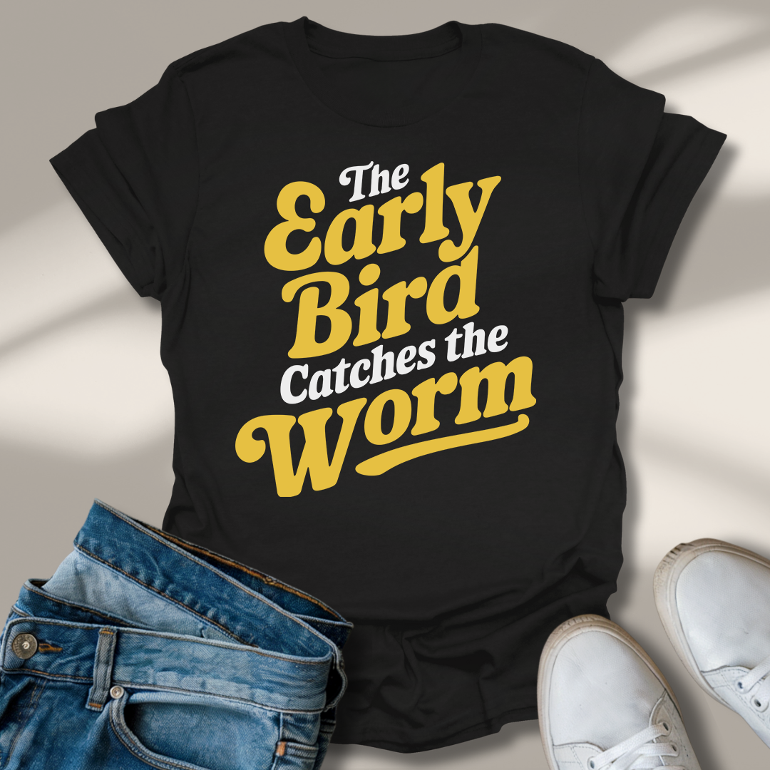 Der Frühe Vogel Fängt Den Wurm T-Shirt