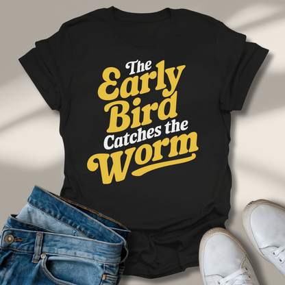 Der Frühe Vogel Fängt Den Wurm T-Shirt